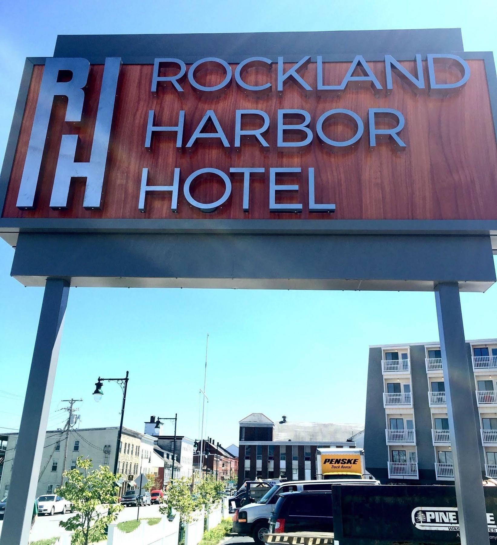 Rockland Harbor Hotel Bagian luar foto
